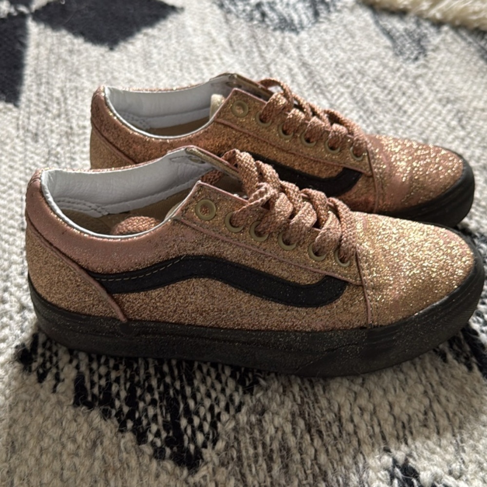 Little girls glitter Vans size 1.5